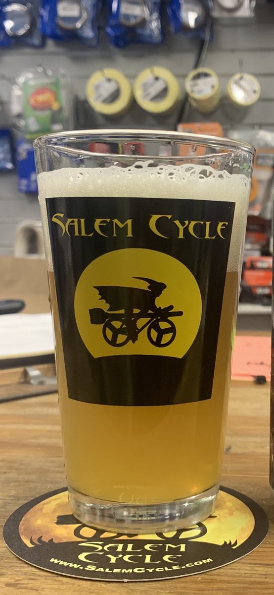 Durable 16oz Salem Cycle Pint Glass: Premium Beverage Glassware for Cyclists